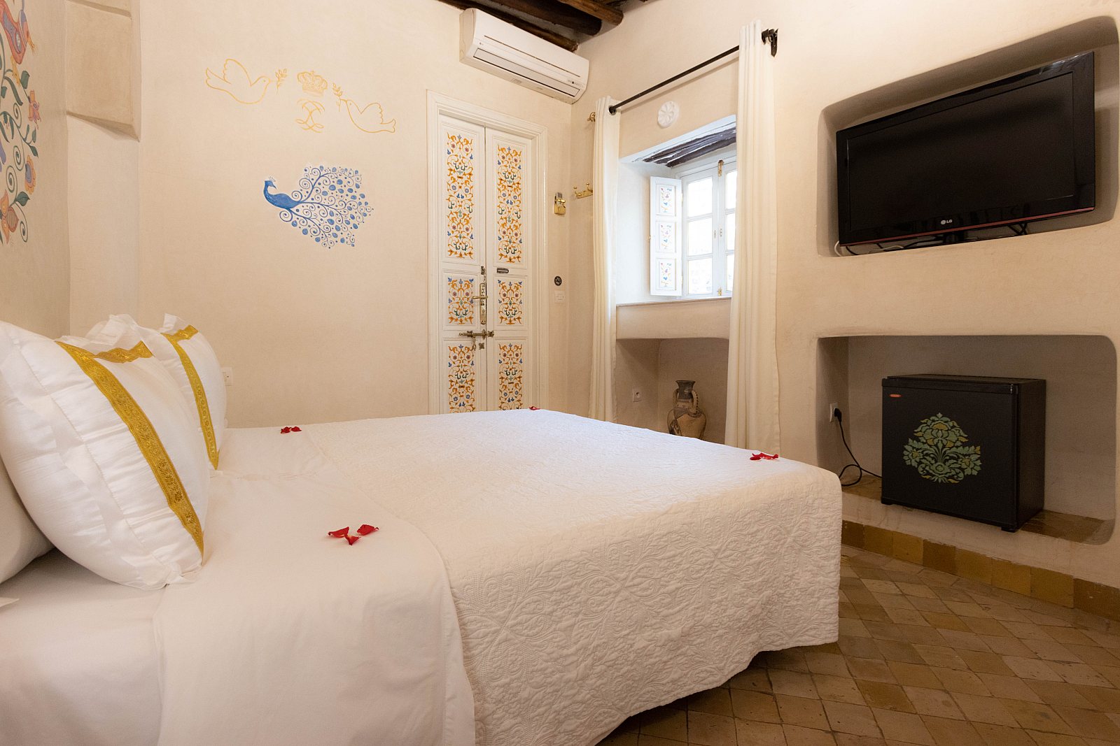 palais-des-princesses-riad-a-marrakech-classic-single4-2.jpg