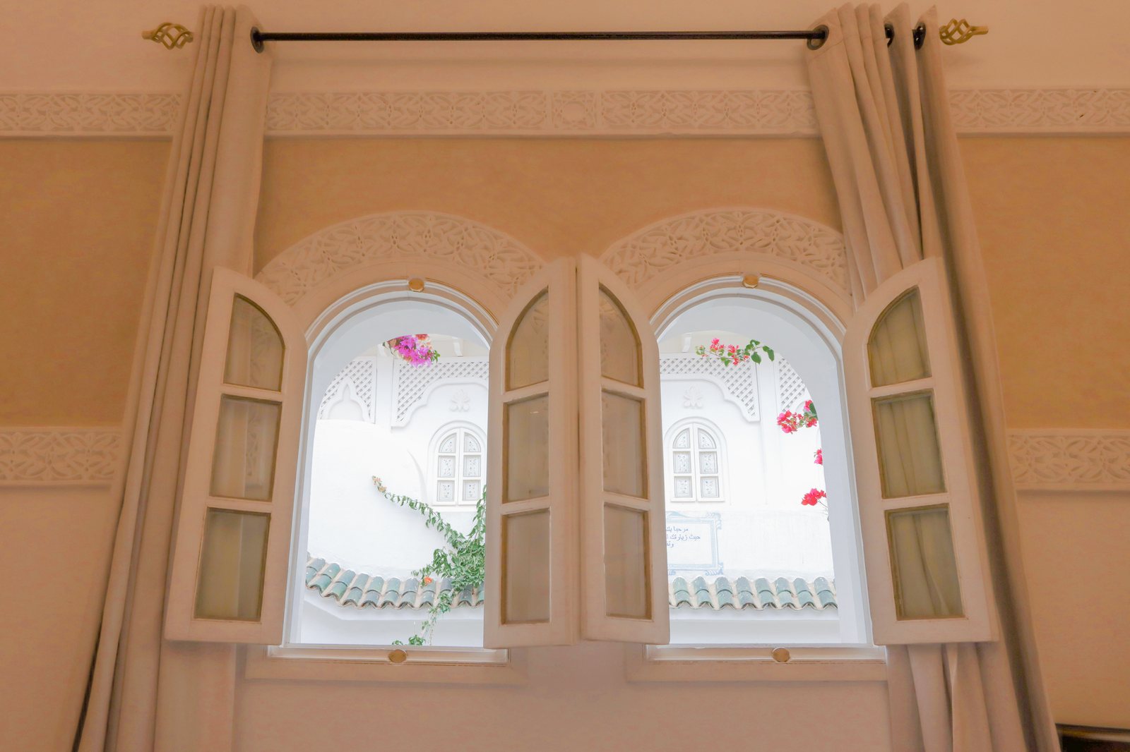 palais-des-princesses-riad-a-marrakech-classic-suite3.jpg