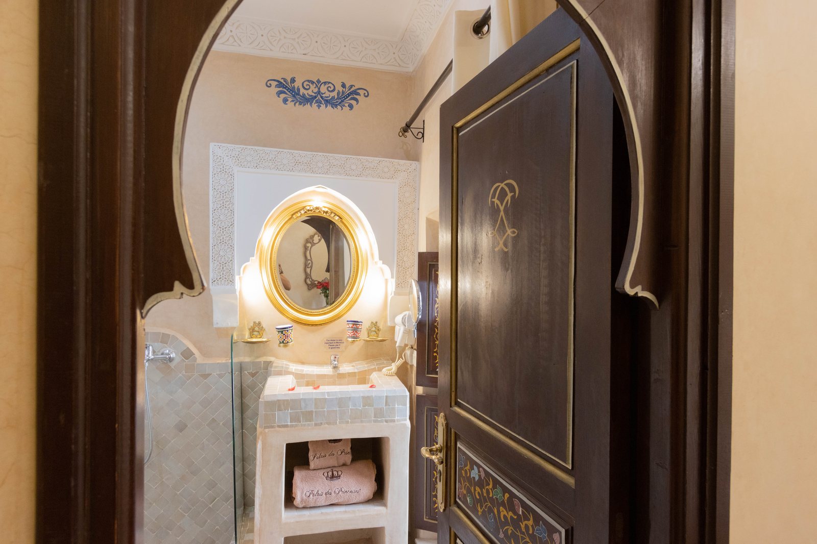 palais-des-princesses-riad-a-marrakech-standard-double2-3.jpg