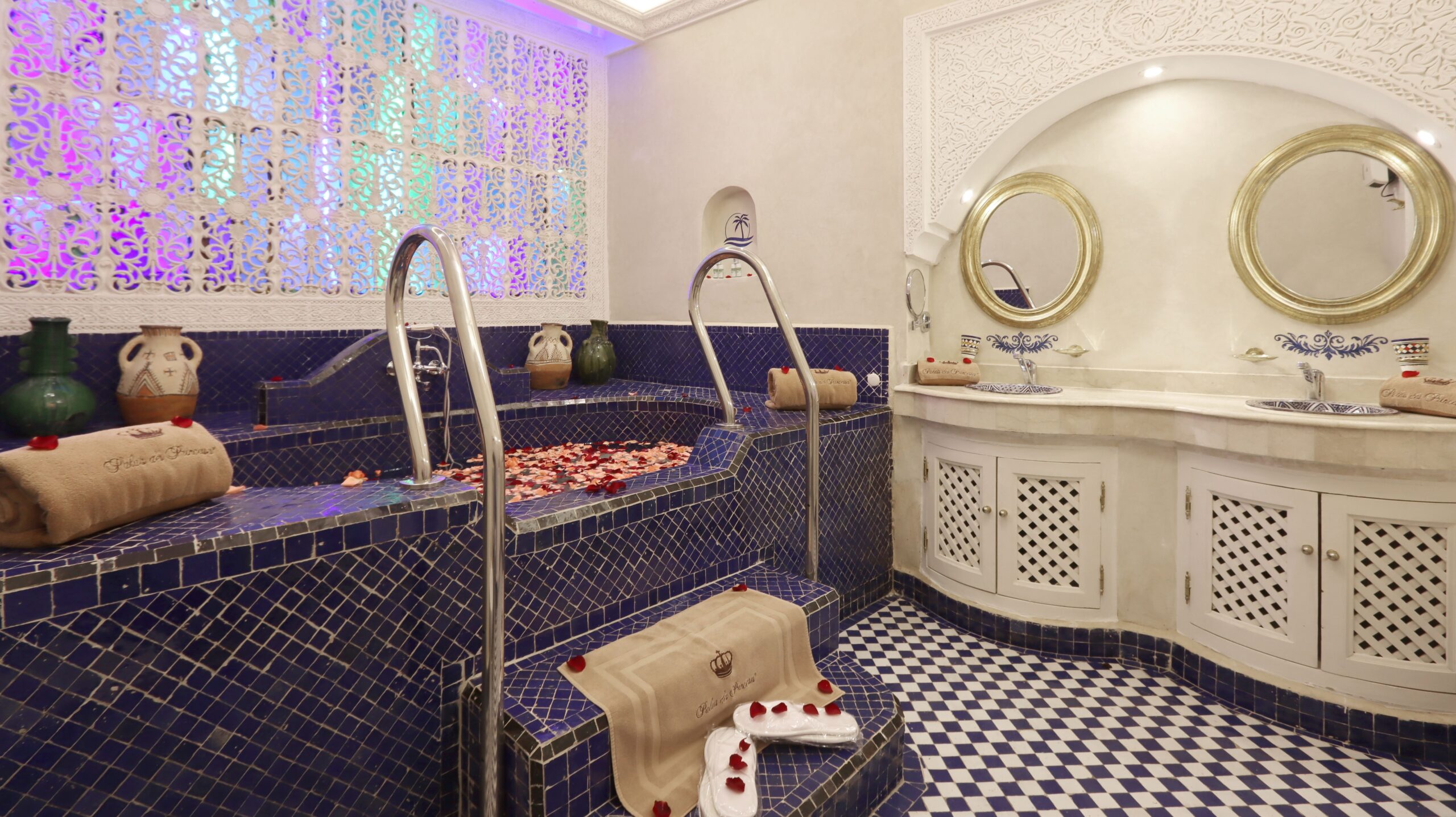palaisdesprincesses-suite-familiales-doha-JACCUZI100-scaled.jpg